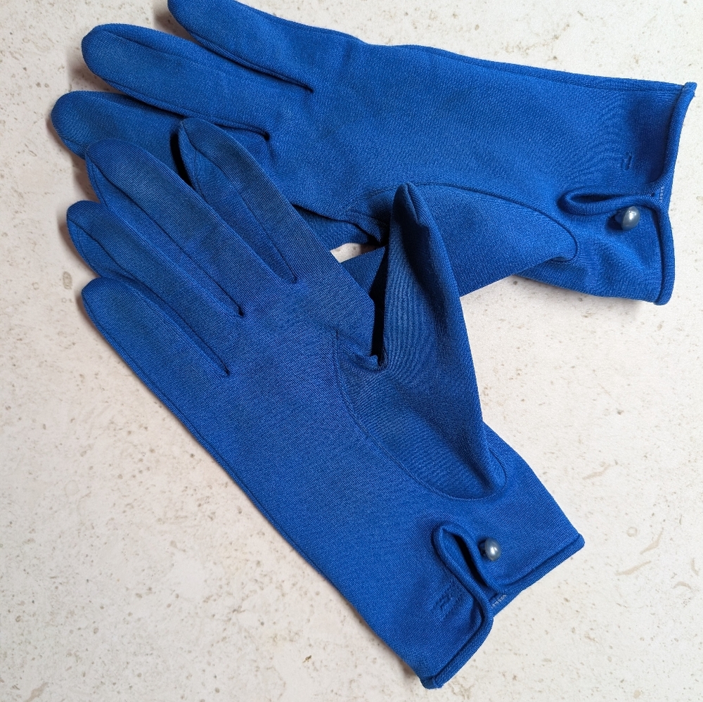 Vintage Women's Blue Formal Or Costume Gloves With Delicate Button At The Wrist